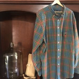 Men’s casual shirt